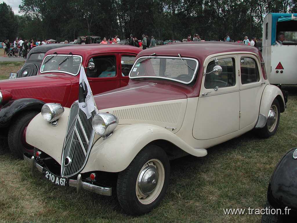 2014_Madine (117).JPG - 29ème Retro Meus'Auto au Lac de Madine, Citroen Traction 11BL